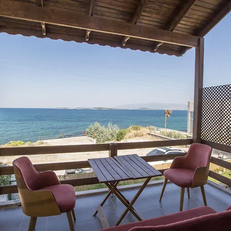 Otel Surla Urla