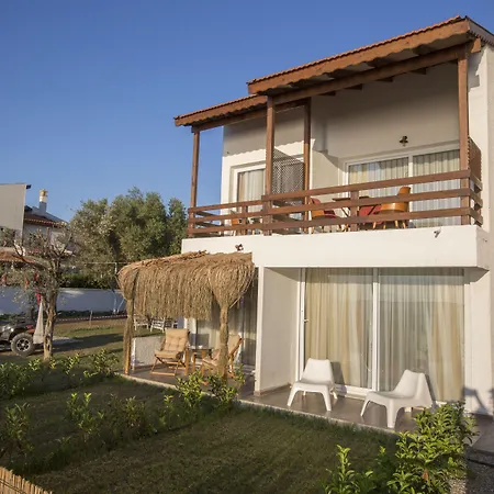 Surla Отель 5*